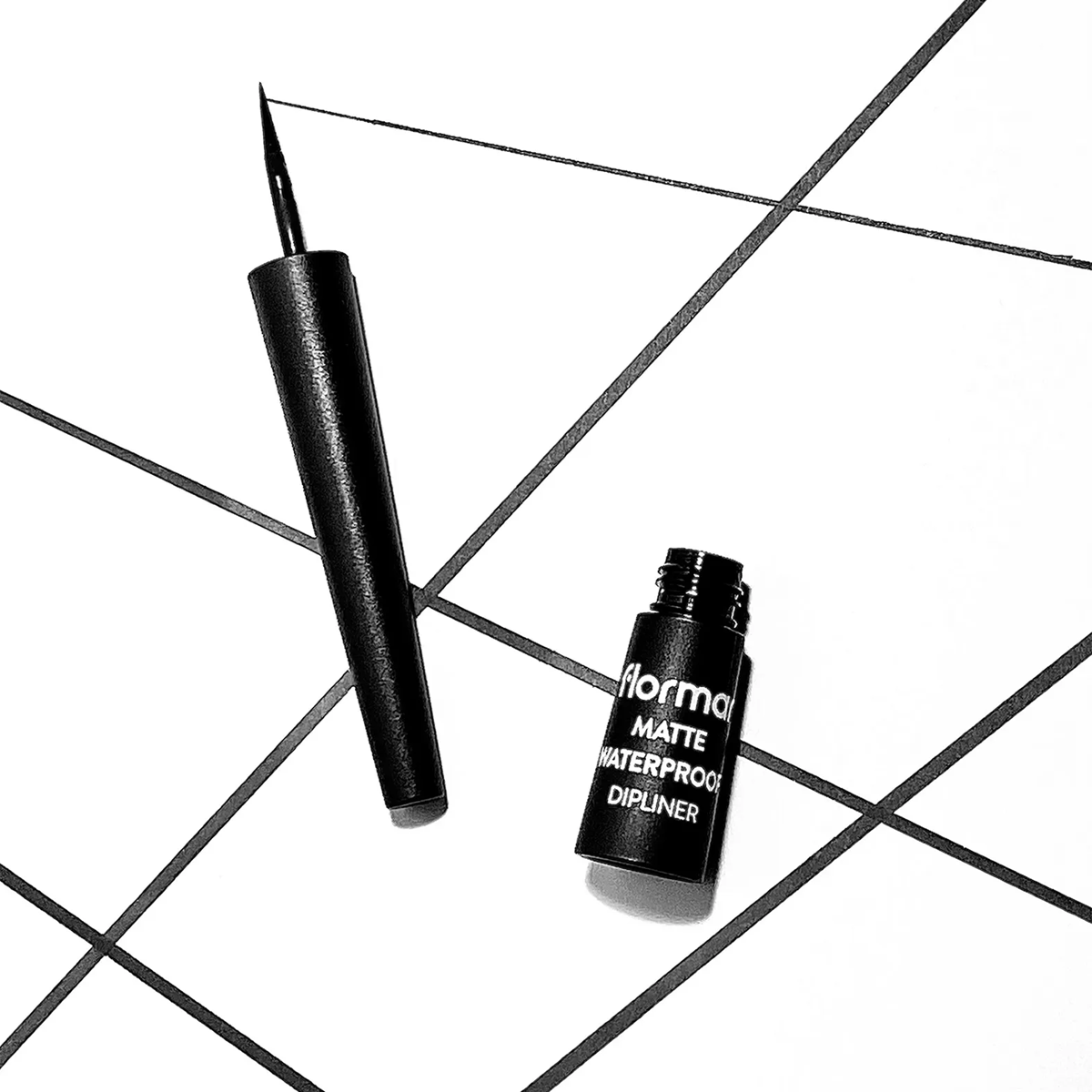 Flormar Dipliner Black فلورمار ديبلاينر باللون الأسود