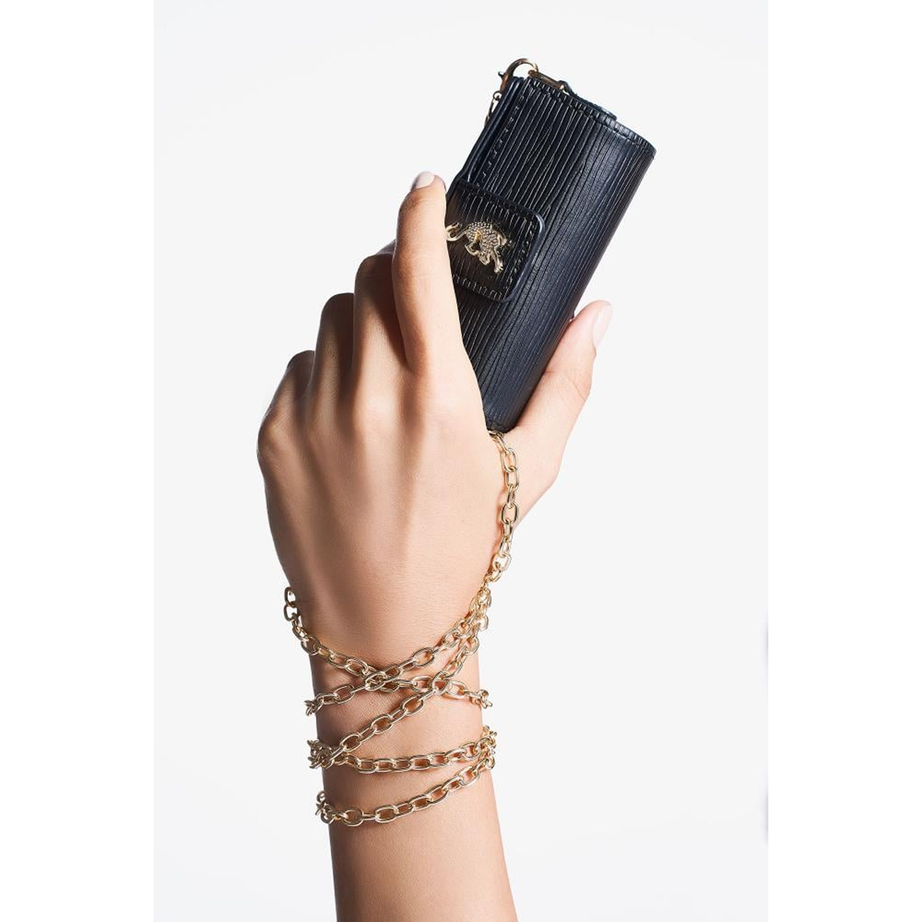 Laverne Beauty Collection مجموعة لافيرن بيوتي عطر 100مل + 2 ملمع شفاه + حقيبة (ستاتي) **للحجز المسبق